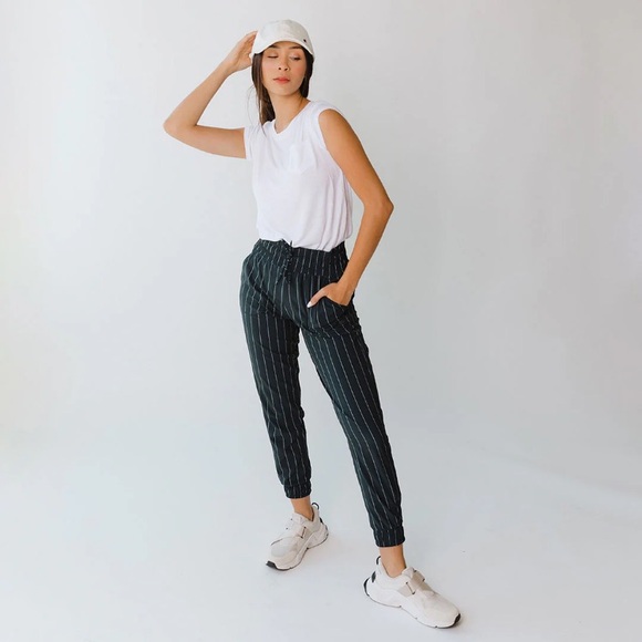 Albion Fit DESTINATION JOGGERS, NAVY PINSTRIPE XXS Petite - Picture 6 of 13